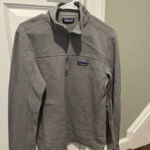 Flash sale!!! Patagonia Gray Quarter-Zip Fleece Pullover